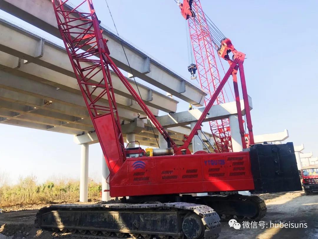湖北愛範科技有限公司力矩限制器應用于(yú)河北廊坊履帶吊